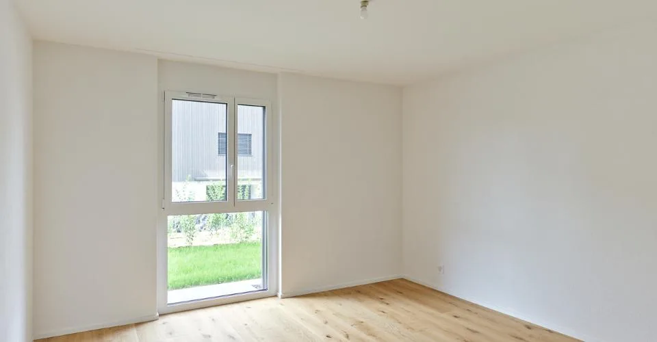 Bell'appartamento nuovo di 4,5 locali in un ambiente verde – foto 2 di 7