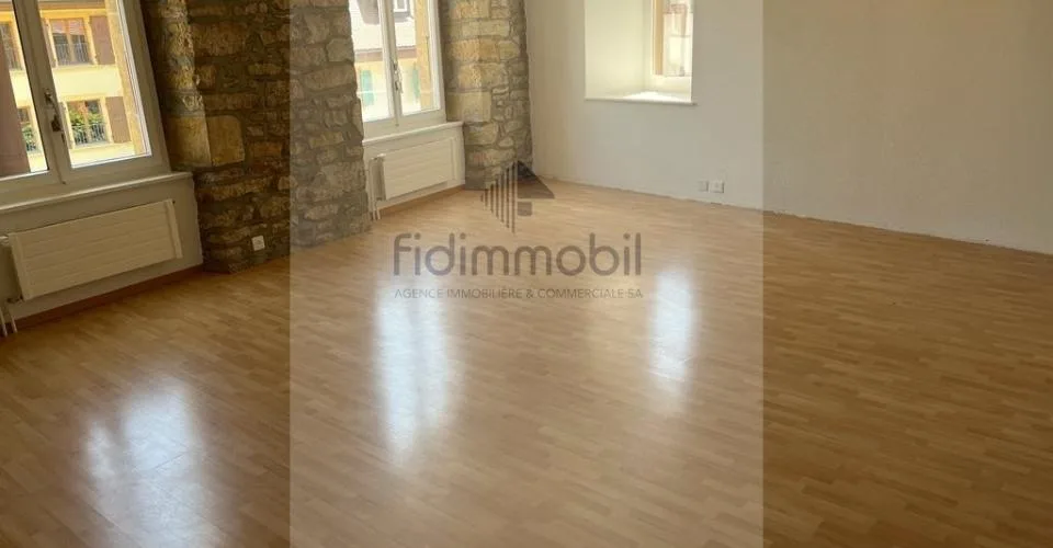 Wohnung mit 5 Zimmern im Herzen von St-Blaise – Foto 4 von 7