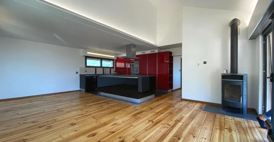 Grand 4.5p en attique, avec vue dégagée – foto 4 di 12