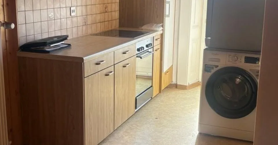 Dreizimmerwohnung im 4. Stock im Stadtzentrum – Foto 6 von 12