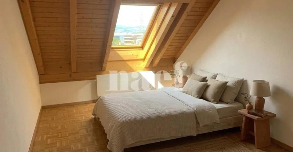 Charmant duplex de 5.5 pièces au 4ème étage avec balcon – Foto 6 von 9