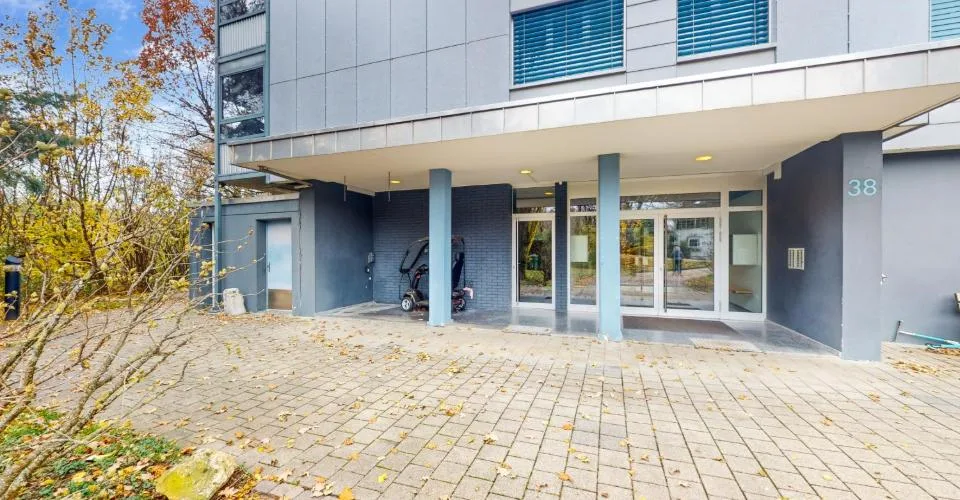 Geniessen Sie die Aussicht - Nachmieter:in per 01.12.2026 gesucht! – Foto 2 von 10