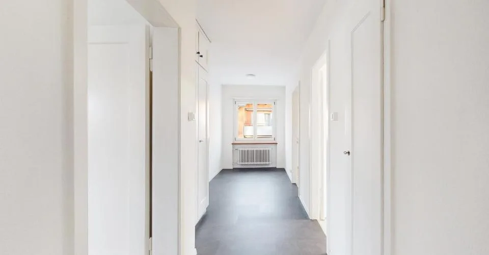 Helle Wohnung im ruhigen Birchiquartier. Neuer Mieter per 01.11.202... – Foto 6 von 9