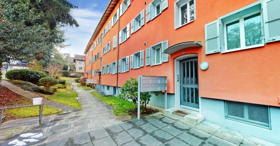 Helle Wohnung im ruhigen Birchiquartier. Neuer Mieter per 01.11.202... – Foto 8 von 9