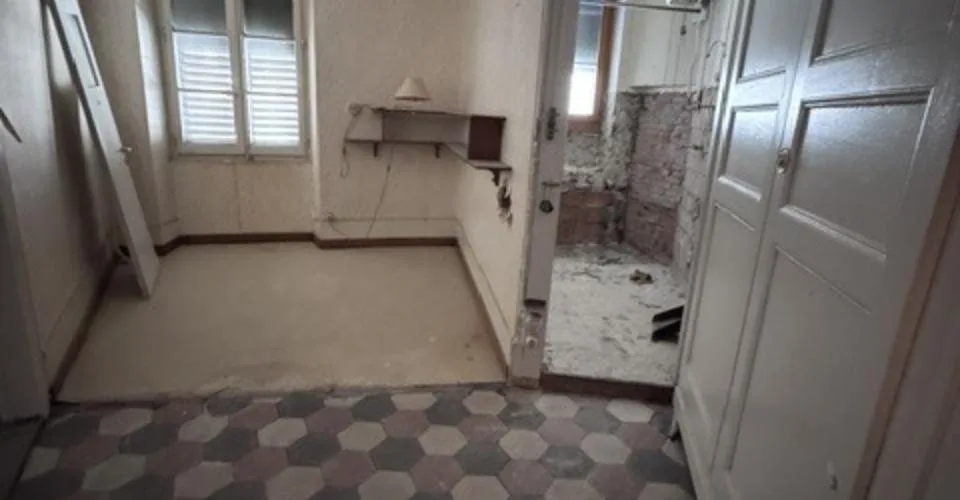 Moudon, à vendre, bâtiment à rénover, 4 étages de 70 m2, centre ville – photo 7 sur 10