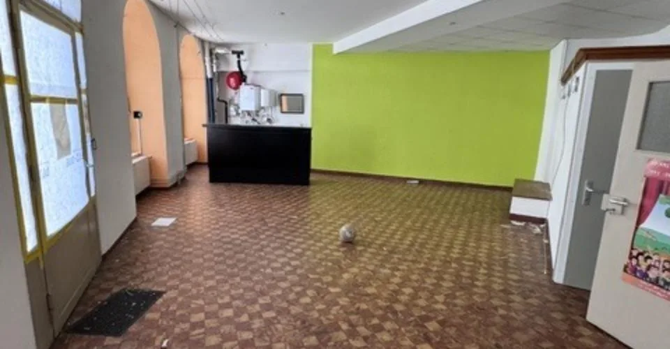 Moudon, à vendre, bâtiment à rénover, 4 étages de 70 m2, centre ville – photo 3 sur 10