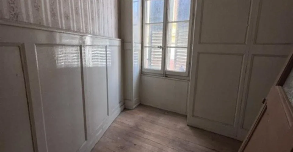 Moudon, à vendre, bâtiment à rénover, 4 étages de 70 m2, centre ville – photo 6 sur 10