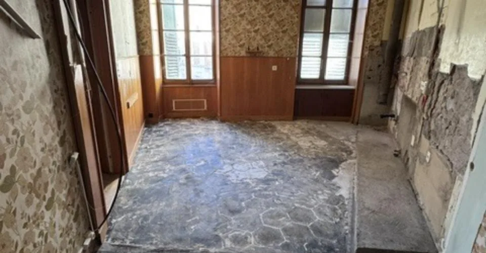 Moudon, à vendre, bâtiment à rénover, 4 étages de 70 m2, centre ville – photo 4 sur 10