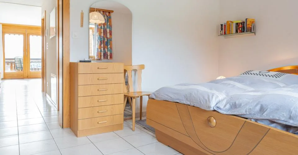 Charmante 2.5-Zimmerwohnung mit traumhafter Aussicht in Ulrichen – photo 10 sur 13