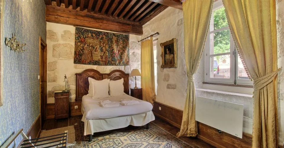 Castello del XII secolo, a 45 minuti da Ginevra – foto 25 di 26