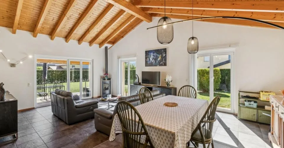 Villa individuelle avec vaste terrain dans un environnement calme – photo 10 sur 13