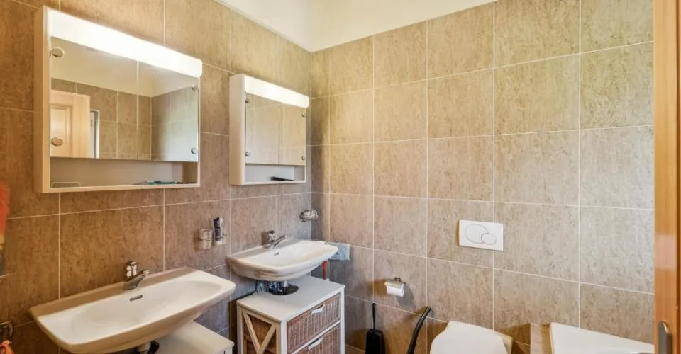 Villa individuelle avec vaste terrain dans un environnement calme – photo 6 sur 13