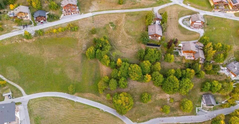 Attraktives Bauland in Leukerbad mit traumhafter Aussicht – Foto 3 von 6