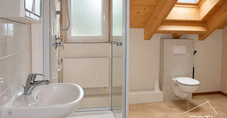 Immeuble de rendement avec 8 lots entièrement loués à 4,77% brut + terrain avec fort potentiel (1 million) – Foto 7 von 13