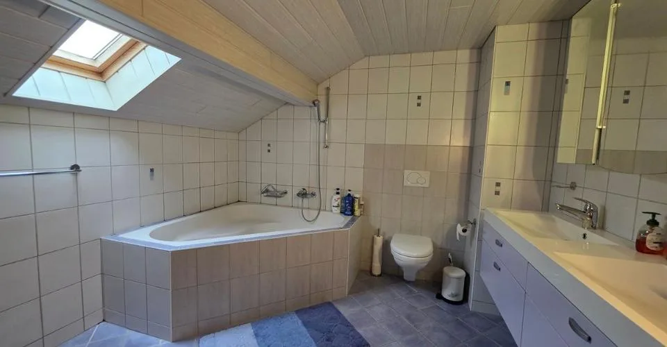 Villa individuelle baignée de soleil, bénéficiant d'un vaste jardin et de deux garages privatifs – foto 12 di 13