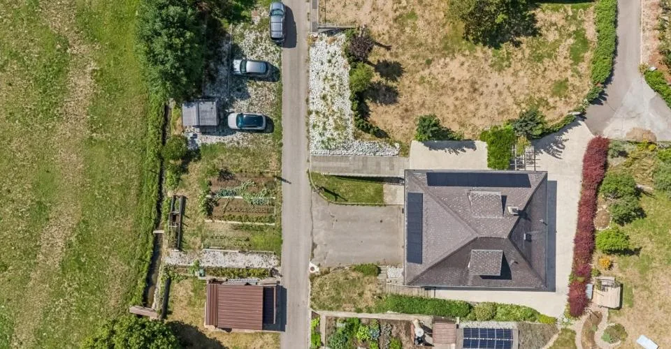 Propriété individuelle en bordure de ruisseau – Foto 3 von 8