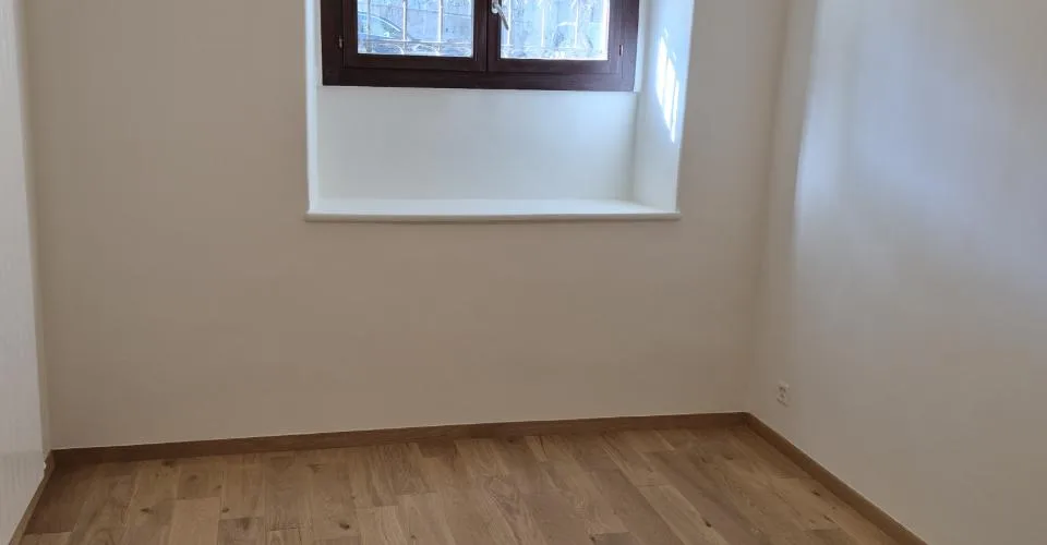 Charmant appartement de cachet rénové – Foto 3 von 4