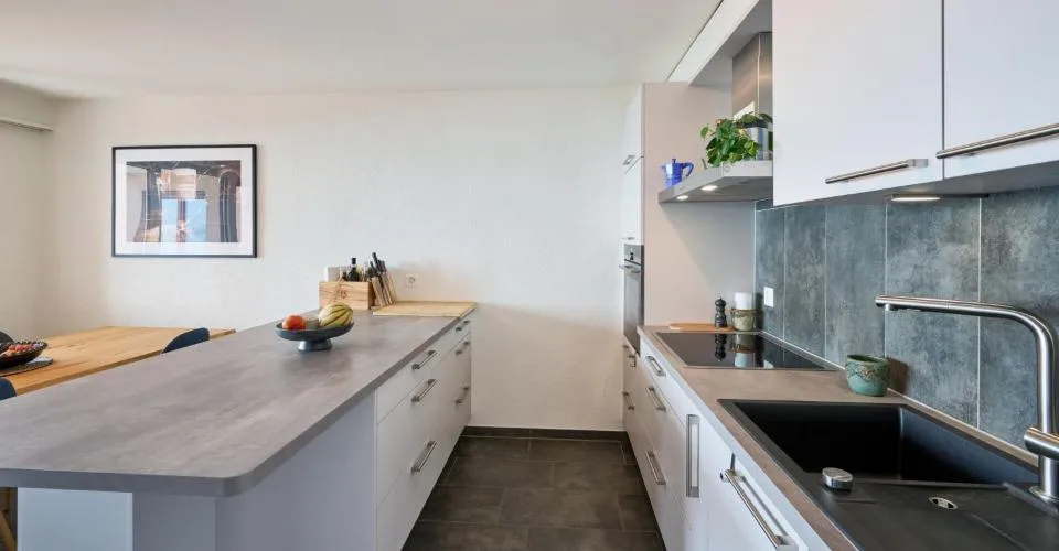 Appartement de 4.5 pièces avec vue imprenable sur le lac – foto 4 di 7