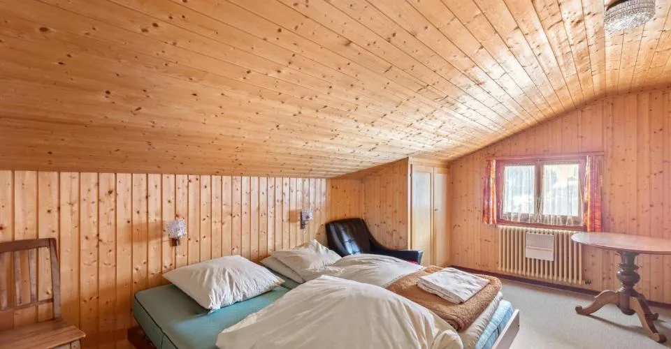 Un chalet de caractère au potentiel exceptionnel, avec projet de transformation à Val-d'Illiez – photo 9 sur 13