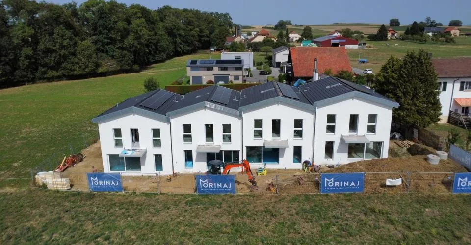 DERNIERE VILLA DISPONIBLE GLETTERENS A VENDRE VILLA CONTIGÜE – photo 6 sur 9