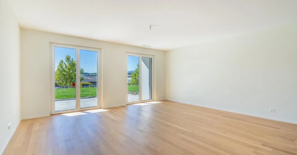 Bell'appartamento di 2,5 locali con giardino privato – foto 5 di 9