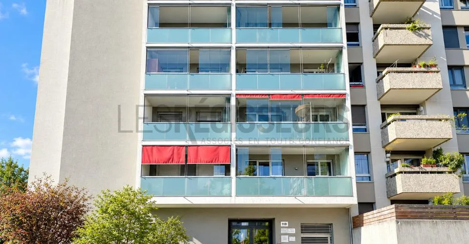 4 Zimmer Attikawohnung in Petit-Lancy – Foto 2 von 6