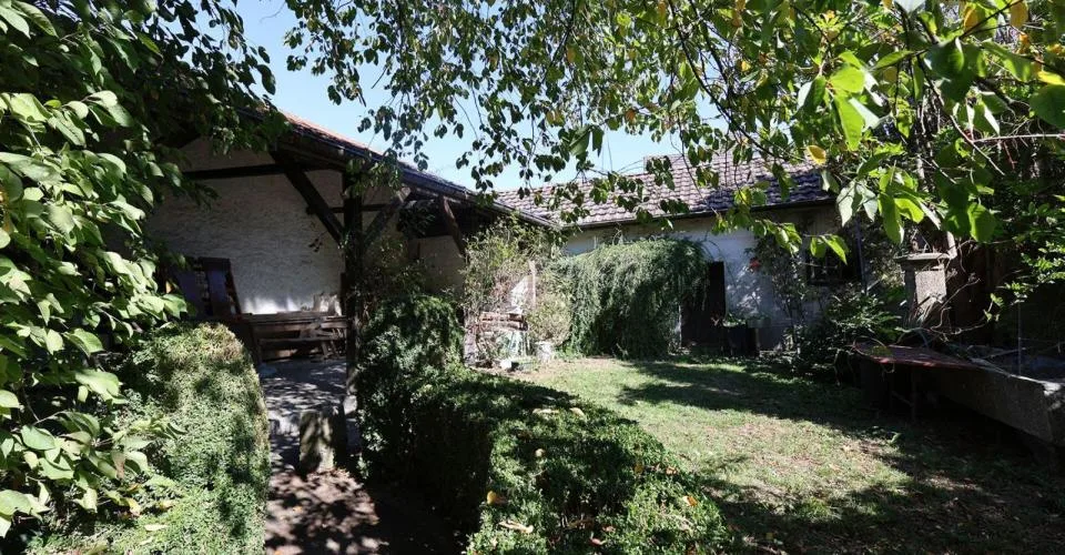 Demeure de caractère avec parc de 2'600 m2 – Foto 6 von 13
