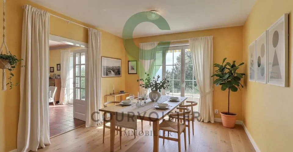 9 Zimmer Einfamilienhaus in Essertines-sur-Rolle – Foto 3 von 12