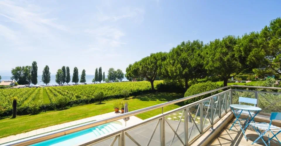 Somptueuse maison avec vue lac et piscine – Foto 11 von 13