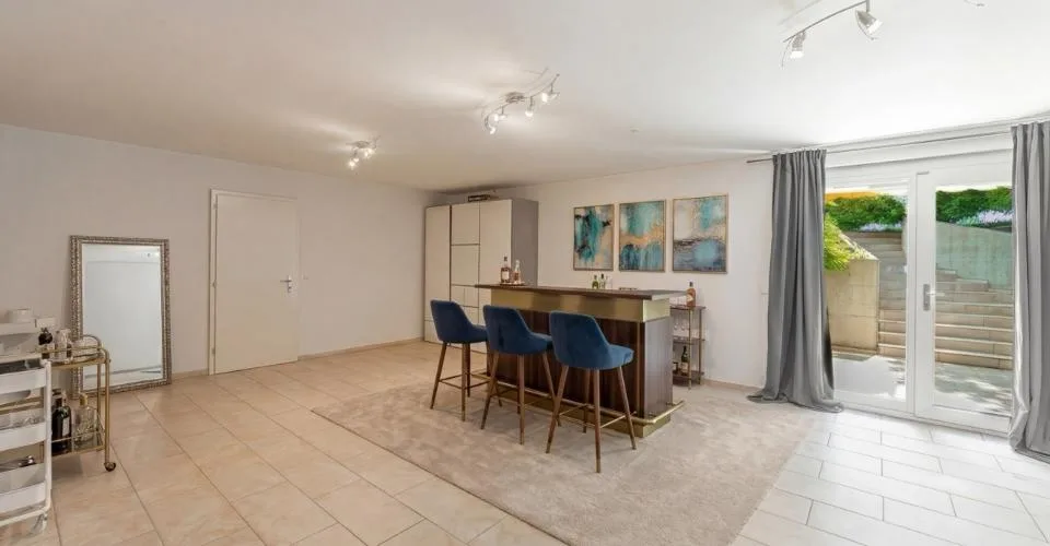Somptueuse maison avec vue lac et piscine – Foto 13 von 13