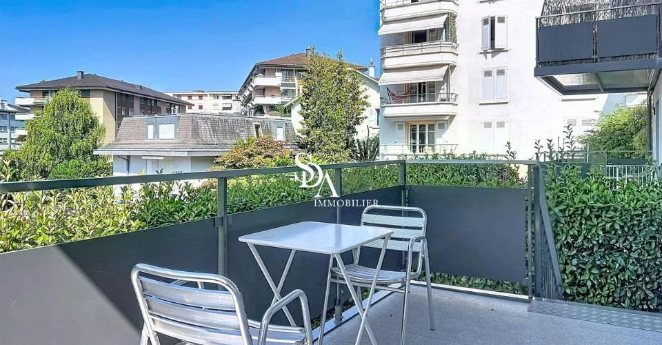 Schönes 3.5-Zimmer-Apartment mit Balkon und Garten – Foto 4 von 10