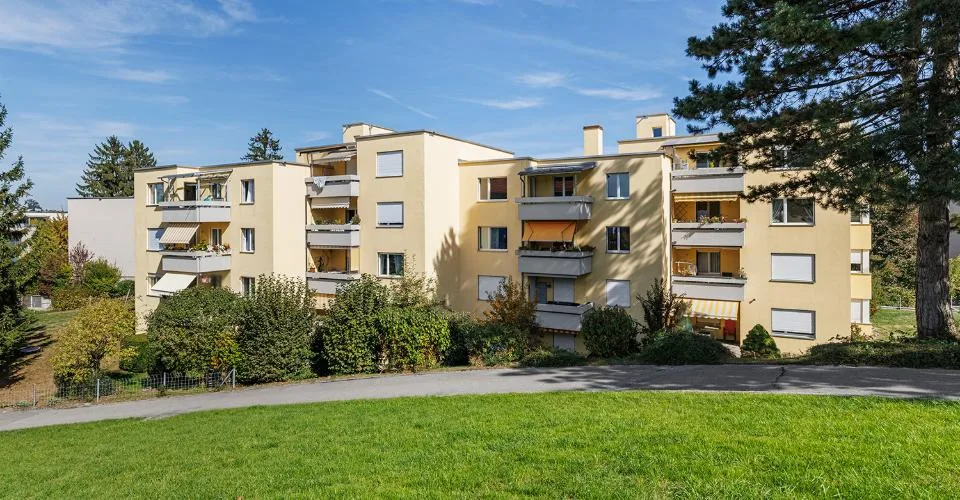 La tua nuova casa con due balconi e vista sulla verde – foto 2 di 7