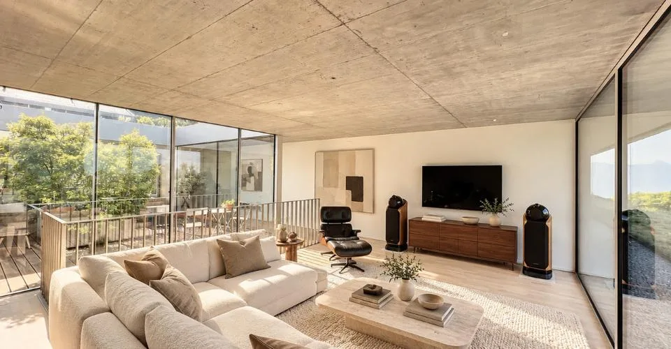 EN EXCLUSIVITÉ I Villa contemporaine en duplex avec vue sur le lac – foto 5 di 18
