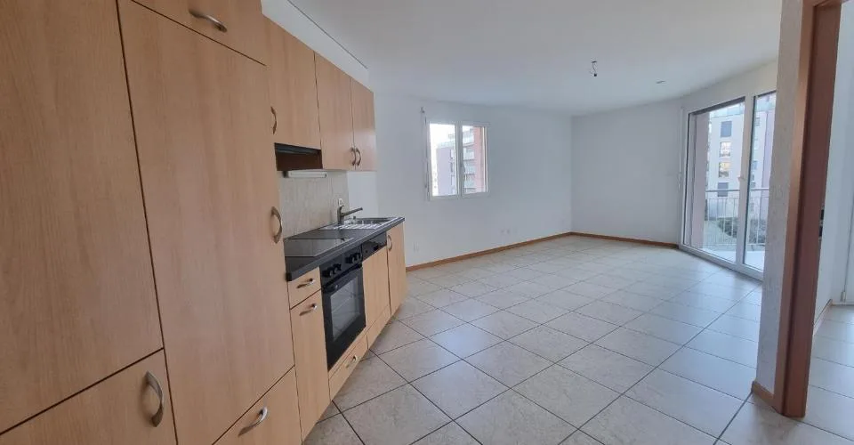 Charmant appartement de 2 pièces dans un quartier calme – Foto 2 von 3