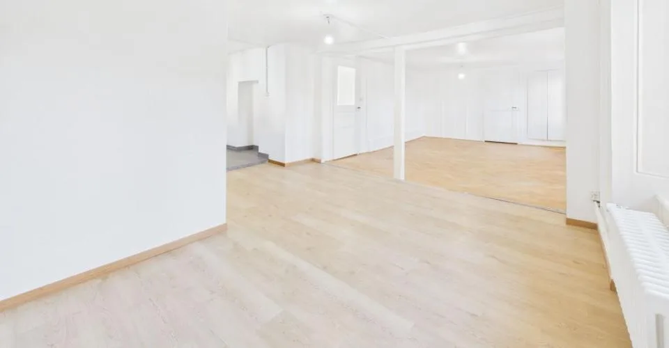 Gemütlich! Renovierte 2.5-Zimmer-Wohnung – Foto 3 von 6