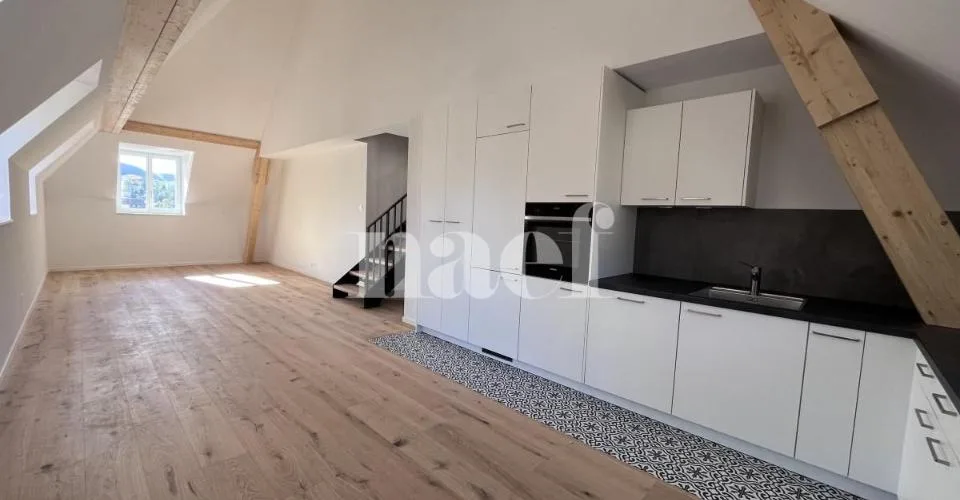 Magnifique duplex de 4,5 pièces au 4ème étage Est – photo 3 sur 10