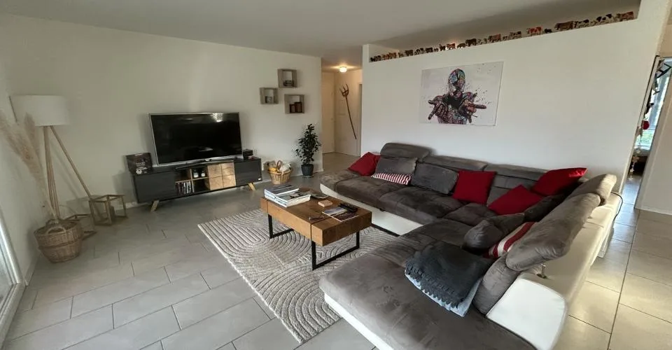 Occasione rara - Bellissimo appartamento moderno di 5,5 locali a Romont – foto 2 di 12