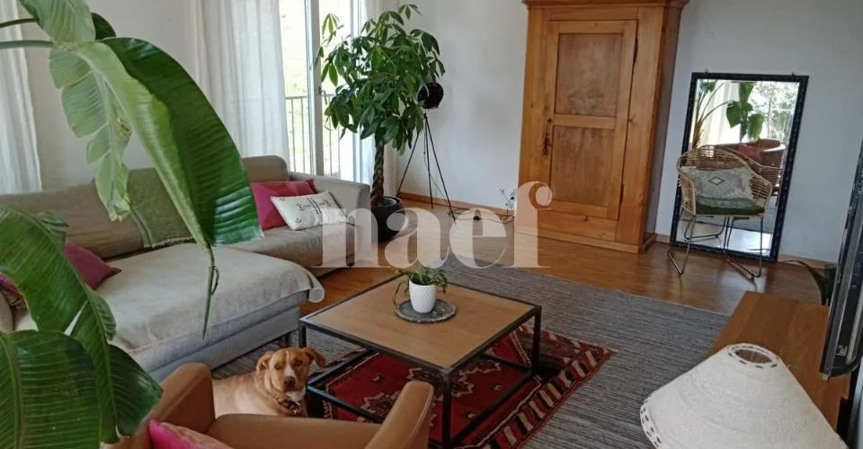Wohnung mit 4,5 Zimmern im Hochparterre – Foto 3 von 8