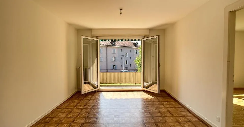 Appartement de 3 pièces au 1er étage – Foto 2 von 7