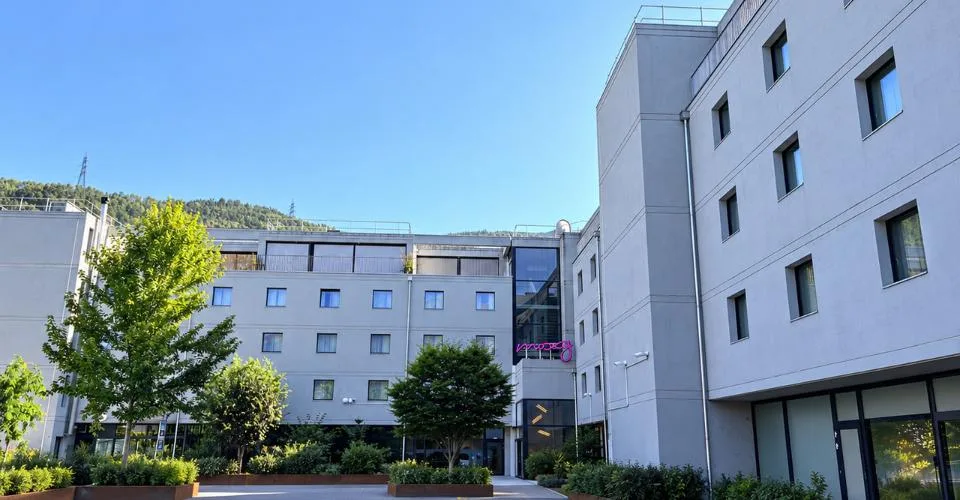 Schönes 2.5-Zimmer-Attikawohnung in modernem Stil in Sion – Foto 6 von 6