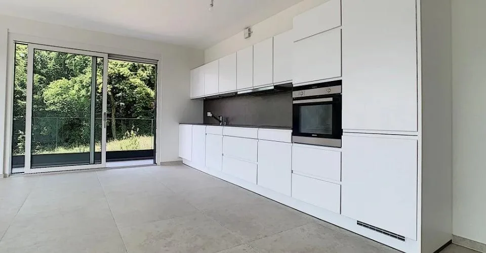Appartement d'exception avec terrasse et grand balcon et vue sur le la – photo 3 sur 10