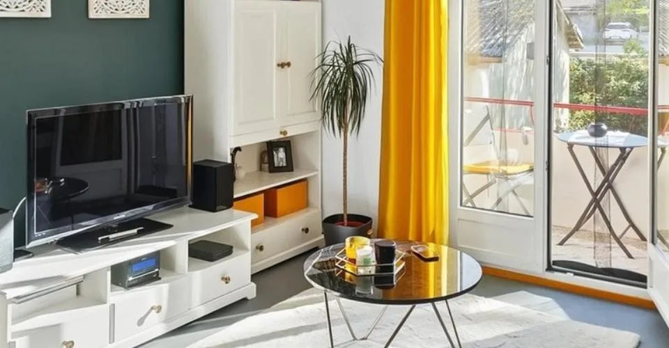 Appartement avec cachet de 4 pièces – photo 7 sur 9