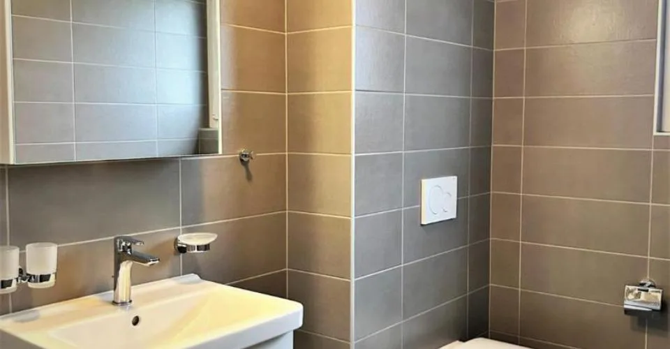 2.5 Zimmer Wohnung in Sugnens – Foto 7 von 9