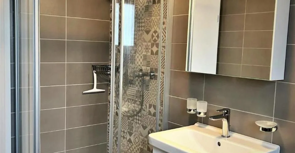 2.5 Zimmer Wohnung in Sugnens – Foto 8 von 9