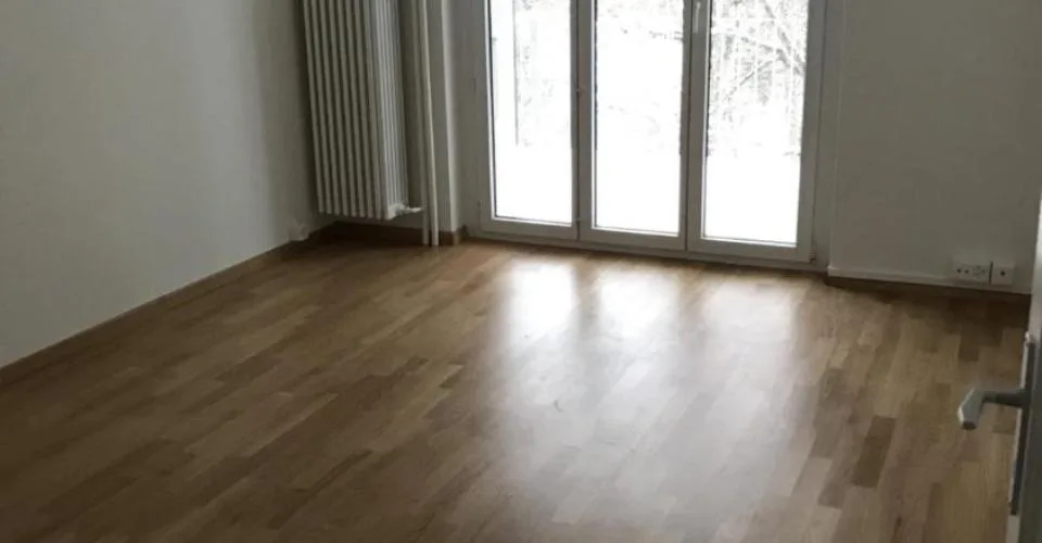 4 Zimmer Wohnung in La Chaux-de-Fonds – foto 5 di 7