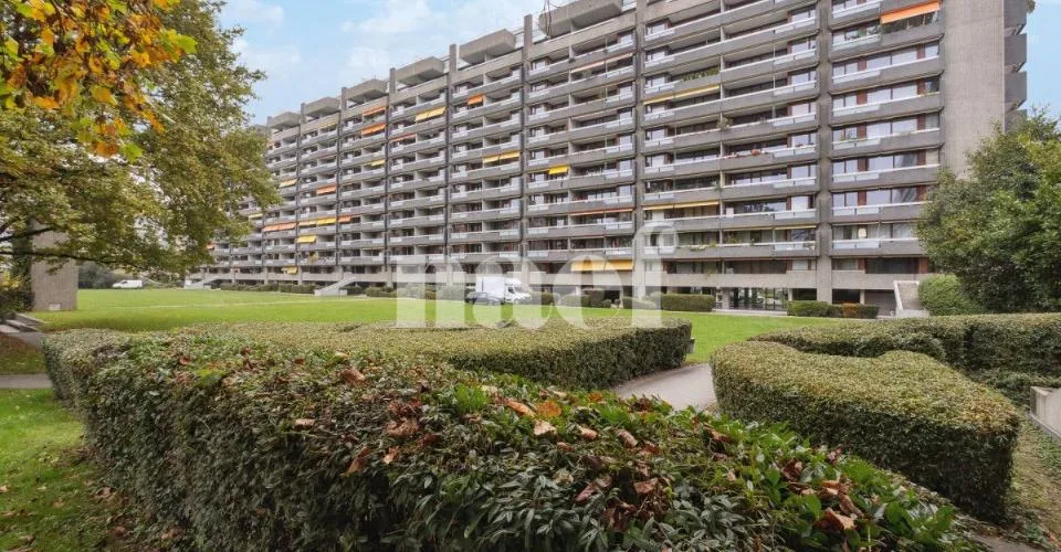 Magnifique appartement rénové de 5 pièces d'env. 121 m2 – foto 2 di 11