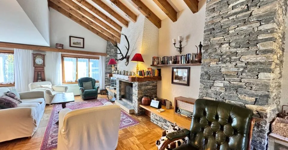 Chalet d'Exception avec Appartement Indépendant à deux pas du Golf Ballesteros. - Ref. 1007-675 – foto 3 di 13
