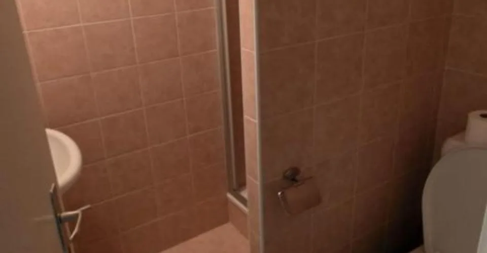 Appartement 2.5 pièces en SI avec fort potentiel à Crans Montana – photo 6 sur 6