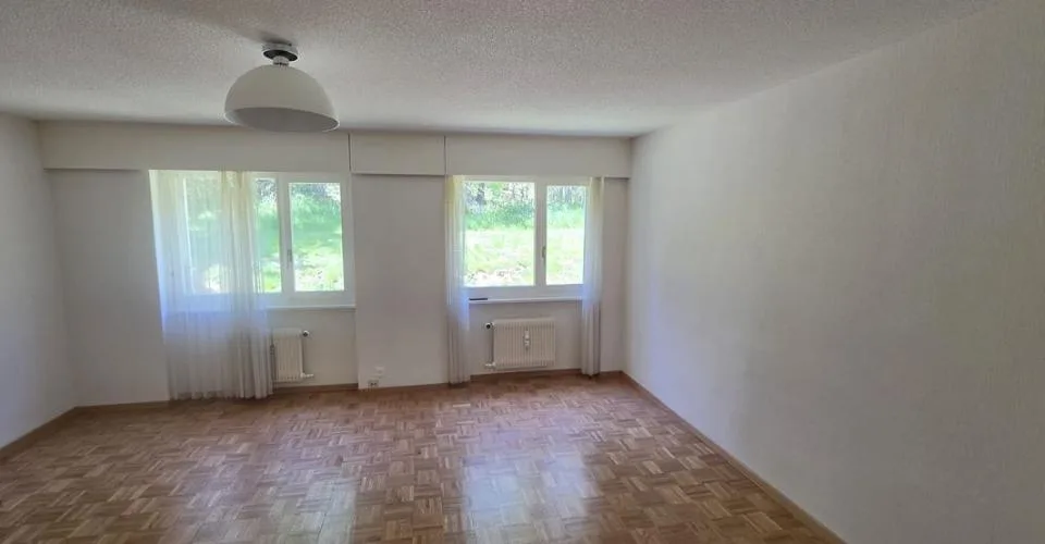 Appartement 2.5 pièces en SI avec fort potentiel à Crans Montana – photo 3 sur 6