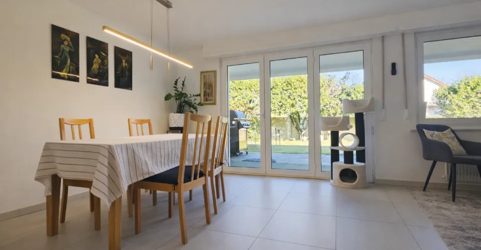 Elegante Familienvilla mit großem flachem Garten und großem Potenzial in Founex – Foto 17 von 24